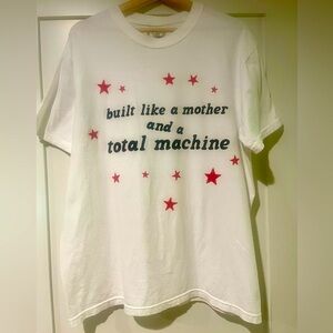 Olivia Rodrigo “built like a mother and a total machine” Unisex T-shirt - Size L